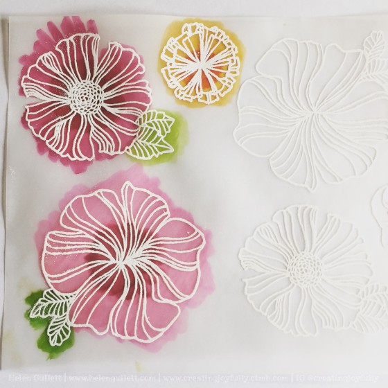 Embossed Colored Wavy Bloom